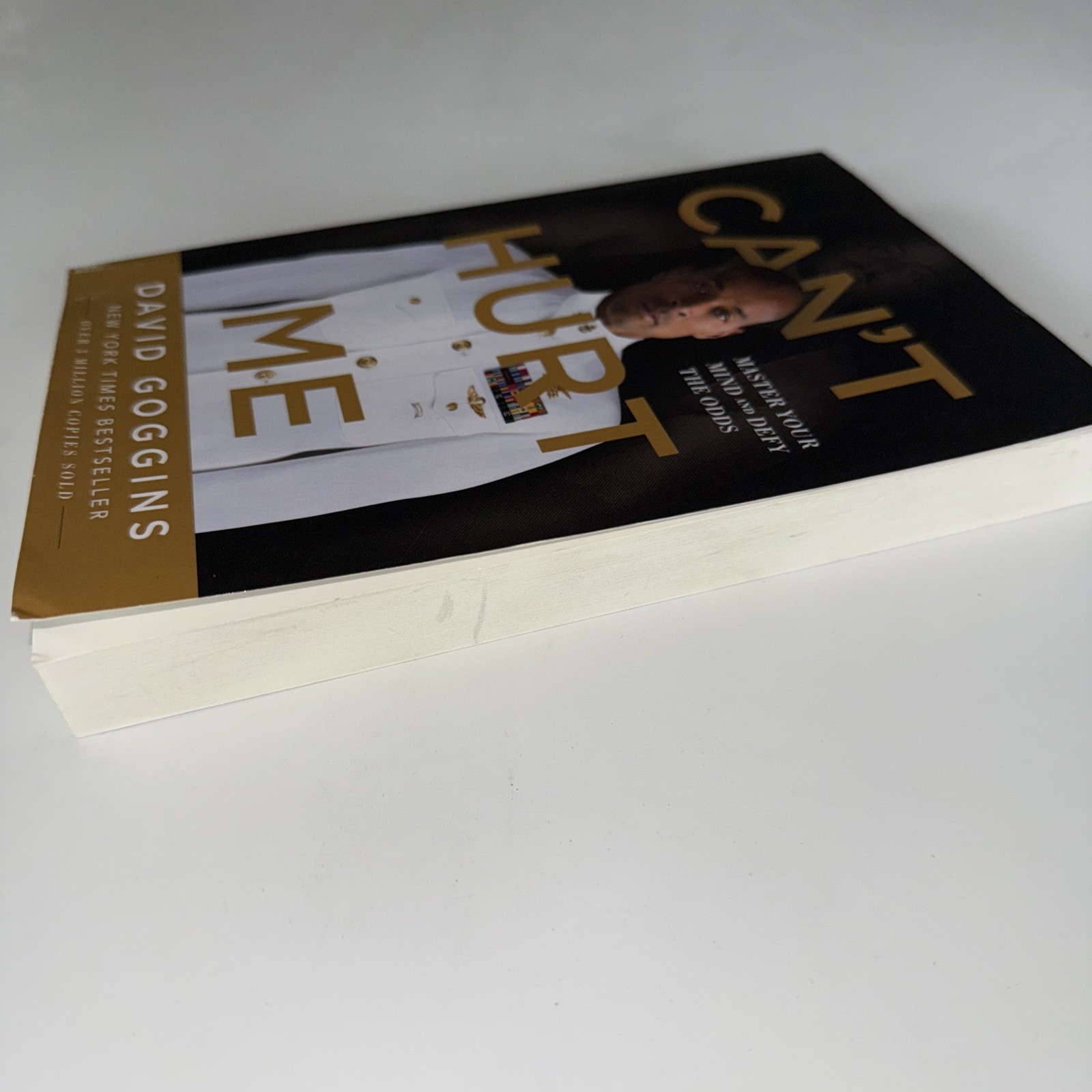 Can’t Hurt Me : Master Your Mind and Defy the Odds by David Goggins (2018,…