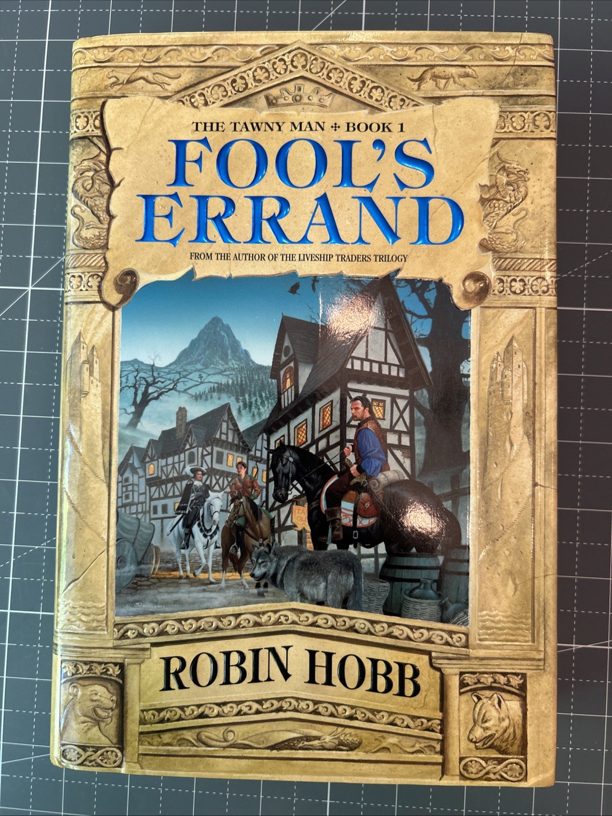 Fool’s Errand – Robin Hobb 1st Edition 1st Print – VG